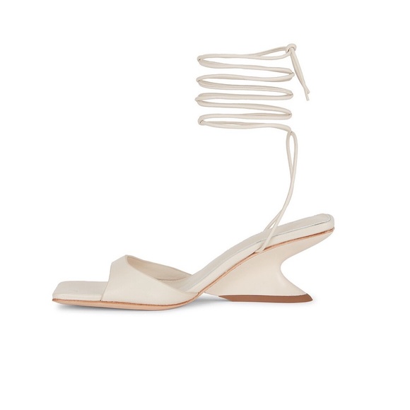 Song of Style from Revolve cream irregular heel sandals - Picture 11 of 11